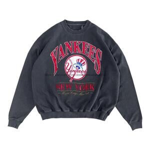 New York Yankees Baseball Graphic Black Color Sweatshirt Men Women